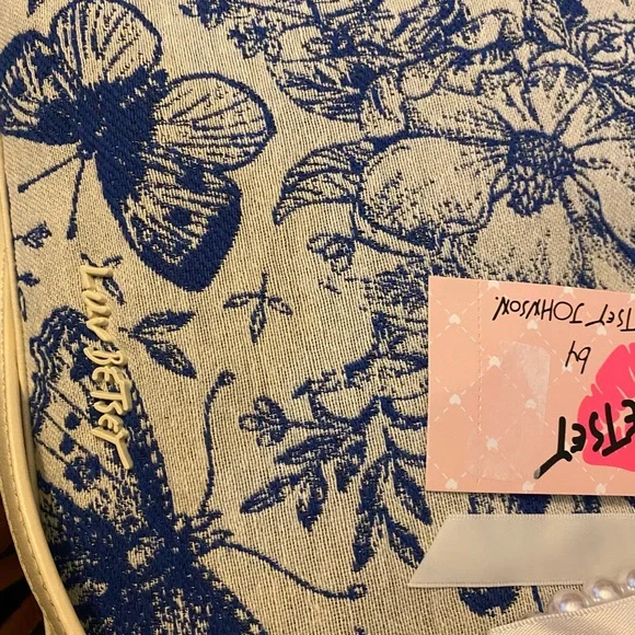 Betsey Johnson Blue and Cream Floral Crossbody Bag - Picture 7 of 10